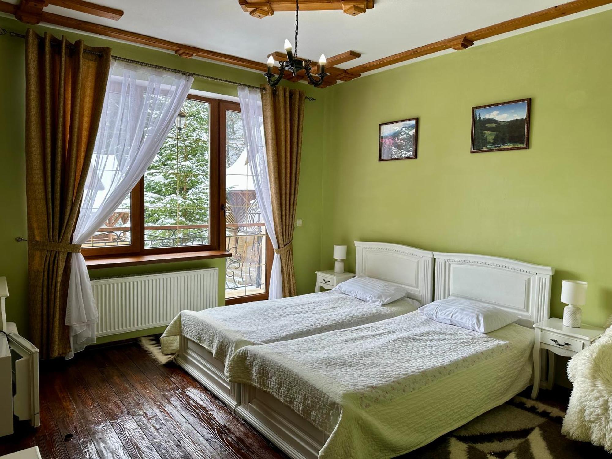 Hotel Dykyi Med Tatariv Luaran gambar